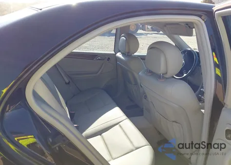 2007 Mercedes-Benz C 230 Sport из США, поврежденный, VIN WDBRF52H67A936519